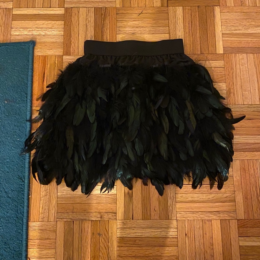 Choies Mid Waist Black Mini A-line feathered Skirt